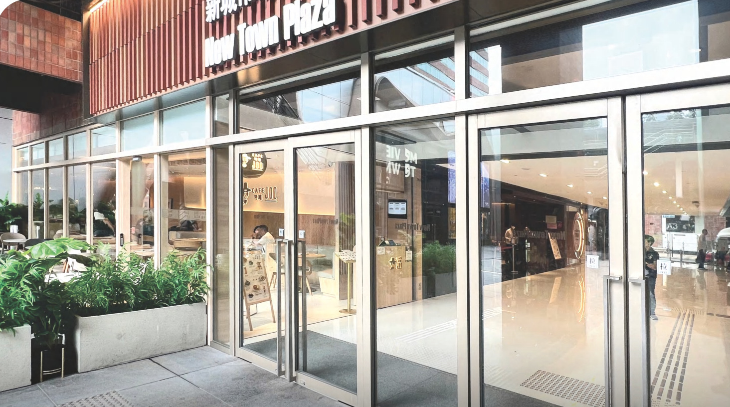 Fire-resistant glass